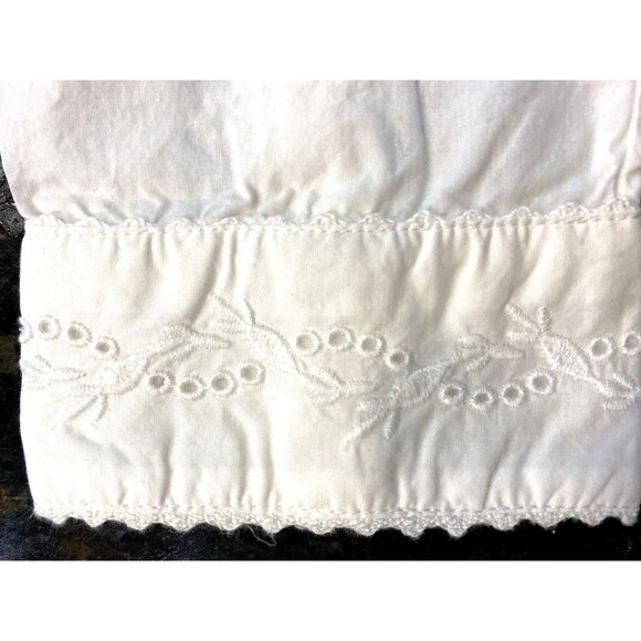 NWT Sundance Eyelet Tuxedo Pleated Shirt Button Up Crochet Embroidered White M - Picture 11 of 11